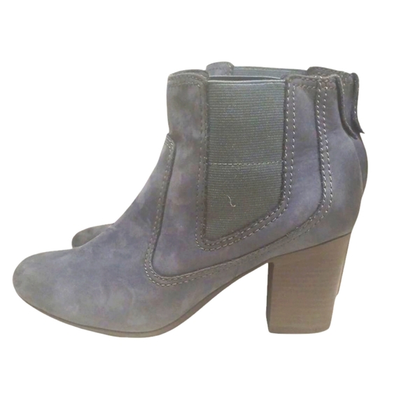 Clarks Blue Suede Ankle Boots Womens Booties Size 8.5 - Picture 4 of 11